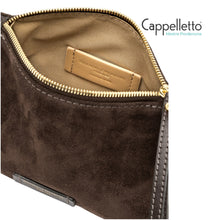 Carica l'immagine nel visualizzatore di Gallery, NORA Pouch Suede Moka

