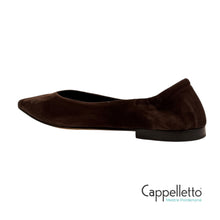 Carica l'immagine nel visualizzatore di Gallery, INGRID Ballerina in Camoscio Coffee 1000

