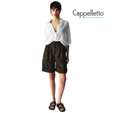 Carica l&#39;immagine nel visualizzatore di Gallery, EVA Shorts Tessuto Macramè Militare
