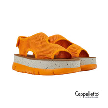 Carica l&#39;immagine nel visualizzatore di Gallery, ORUGA UP Gampi Opal Orange Sandal
