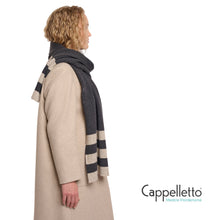 Carica l&#39;immagine nel visualizzatore di Gallery, HETTY Sciarpa a Righe Melange Grigio Scuro
