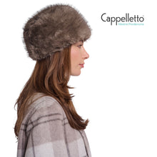 Carica l'immagine nel visualizzatore di Gallery, MOKKIE Berretto EcoPelliccia Naturale
