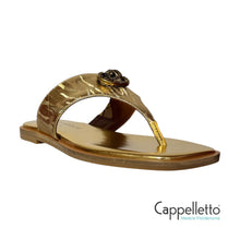 Carica l&#39;immagine nel visualizzatore di Gallery, CHELSEA Infradito T-Bar Gold
