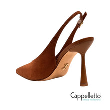 Carica l'immagine nel visualizzatore di Gallery, MOLE 6 SlingBack Camoscio Africa

