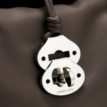 Carica l'immagine nel visualizzatore di Gallery, DOTTA S Saeta Brown Gianduiotto
