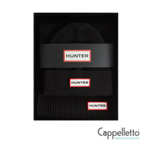 Carica l&#39;immagine nel visualizzatore di Gallery, JURA Scarf And Beanie Box Set Black
