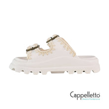 Carica l'immagine nel visualizzatore di Gallery, EVA One-Piece Slide Two Buckle White
