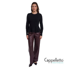 Carica l'immagine nel visualizzatore di Gallery, JELILAH Pullover con Peplum Nero
