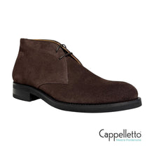 Carica l'immagine nel visualizzatore di Gallery, AREZZO Desert Boot in Suede Calf Cigar
