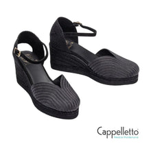 Carica l'immagine nel visualizzatore di Gallery, CAMILE Espadrilla Black
