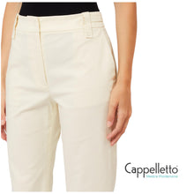 Carica l'immagine nel visualizzatore di Gallery, Pantalone Chino con Alamari Yogurt CA6352
