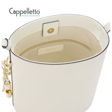 Carica l'immagine nel visualizzatore di Gallery, ROXIE S Bucket Bag Panna
