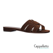 Carica l'immagine nel visualizzatore di Gallery, Mules Flat in Suede Marrone Testa di Moro
