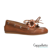 Carica l'immagine nel visualizzatore di Gallery, Loafer Allacciata Motivo Floreale Pelle Cuoio
