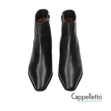 Carica l&#39;immagine nel visualizzatore di Gallery, CPH 293 Stivaletto in Pelle Nera
