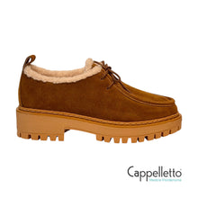 Carica l&#39;immagine nel visualizzatore di Gallery, LONZO Derby Norvegese Donna Suede Tan
