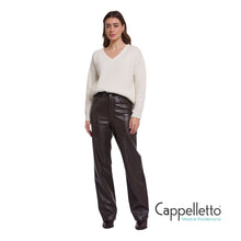 Carica l'immagine nel visualizzatore di Gallery, CORIAN REGULAR Pantalone EcoPelle Marrone
