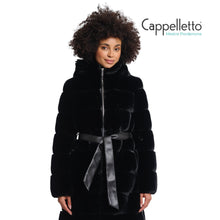 Carica l&#39;immagine nel visualizzatore di Gallery, BRIDGET EcoPelliccia con Dettagli in EcoPelle Nero
