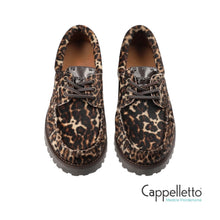 Carica l&#39;immagine nel visualizzatore di Gallery, CPH 616 Scarpa Derby Donna in Cavallino Maculato

