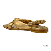Carica l&#39;immagine nel visualizzatore di Gallery, PLAYA KNOT Sandal Liquid Metallic Gold

