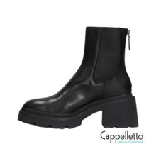 Carica l'immagine nel visualizzatore di Gallery, NEWTON 01 Stivaletto con Carrarmato Nero
