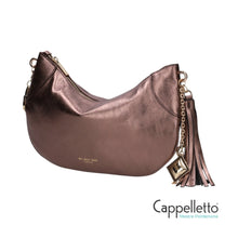 Carica l'immagine nel visualizzatore di Gallery, Borsetta 3047 in Pelle Laminata Metallic Gold
