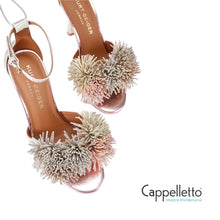 Carica l'immagine nel visualizzatore di Gallery, POM POM ANKLE Tie Sandal Metal
