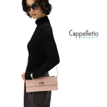 Carica l'immagine nel visualizzatore di Gallery, CLARA CrossBody Clutch Anemone Pink
