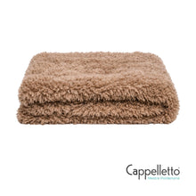 Carica l'immagine nel visualizzatore di Gallery, HOLY Coperta Mongolia Mocha Latte
