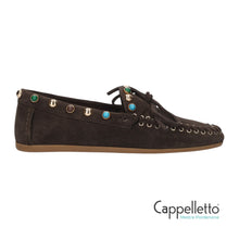 Carica l'immagine nel visualizzatore di Gallery, Loafer in Suede Testa di Moro con Borchie
