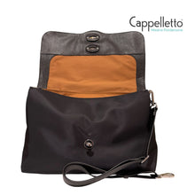 Carica l'immagine nel visualizzatore di Gallery, Postina M Rimboccata Tokio Nera
