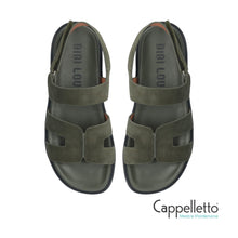 Carica l'immagine nel visualizzatore di Gallery, Sandalo Flat in Suede Verde Kaki
