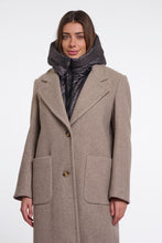 Carica l'immagine nel visualizzatore di Gallery, TABITA CopriCollo Imbottito Small Leopard
