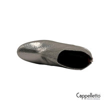 Carica l&#39;immagine nel visualizzatore di Gallery, BESS 05 Tronchetto Cracklè Gunmetal
