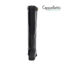 Carica l&#39;immagine nel visualizzatore di Gallery, Stivale 3807 in Vitello Nero con Lucchetto
