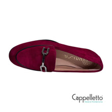 Carica l'immagine nel visualizzatore di Gallery, DALCY Mocassino Donna con Morsetto in Camosco Borgogna
