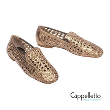 Carica l'immagine nel visualizzatore di Gallery, BAIX Mocassino Pelle Intrecciata Bronzo
