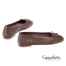 Carica l'immagine nel visualizzatore di Gallery, BIENZA Ballerina in Pelle Intrecciata Mid Brown
