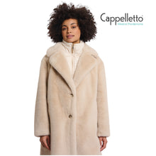 Carica l&#39;immagine nel visualizzatore di Gallery, GEESJE Cappotto Monopetto in EcoPelliccia Avena
