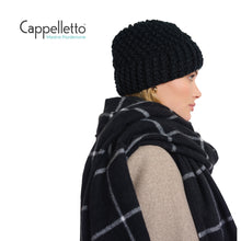 Carica l&#39;immagine nel visualizzatore di Gallery, KEVINA Berretto in Maglia Nero
