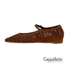 Carica l'immagine nel visualizzatore di Gallery, Ballerina in Camoscio Microforato Cioccolato
