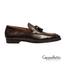 Carica l'immagine nel visualizzatore di Gallery, Loafer Uomo con Nappine in Nappa Spoleto Nero
