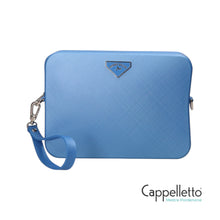Carica l'immagine nel visualizzatore di Gallery, FLAT FLOWE 26 Borsa a Mano Sky Blue/Silver
