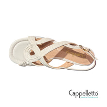 Carica l&#39;immagine nel visualizzatore di Gallery, Sandalo LIZ 4208 Nappa Bianca
