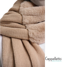 Carica l&#39;immagine nel visualizzatore di Gallery, VLIEN Sciarpa con Dettaglio in EcoPelliccia Avena
