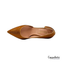 Carica l'immagine nel visualizzatore di Gallery, Décolleté Spezzato Camoscio Camelia+Strass 1491
