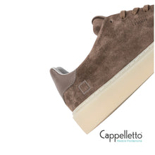 Carica l&#39;immagine nel visualizzatore di Gallery, LEVANTE Sneaker Uomo in Suede Taupe
