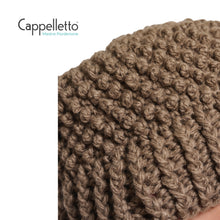 Carica l&#39;immagine nel visualizzatore di Gallery, KEVINA Berretto in Maglia Toffee

