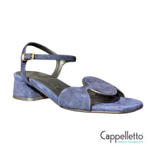 Carica l&#39;immagine nel visualizzatore di Gallery, Sandalo 20212 Camoscio Blu Abisso
