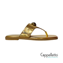 Carica l&#39;immagine nel visualizzatore di Gallery, CHELSEA Infradito T-Bar Gold
